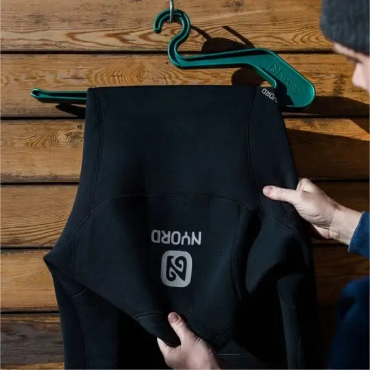 Nyord Wetsuit Slide Hanger - Image 4