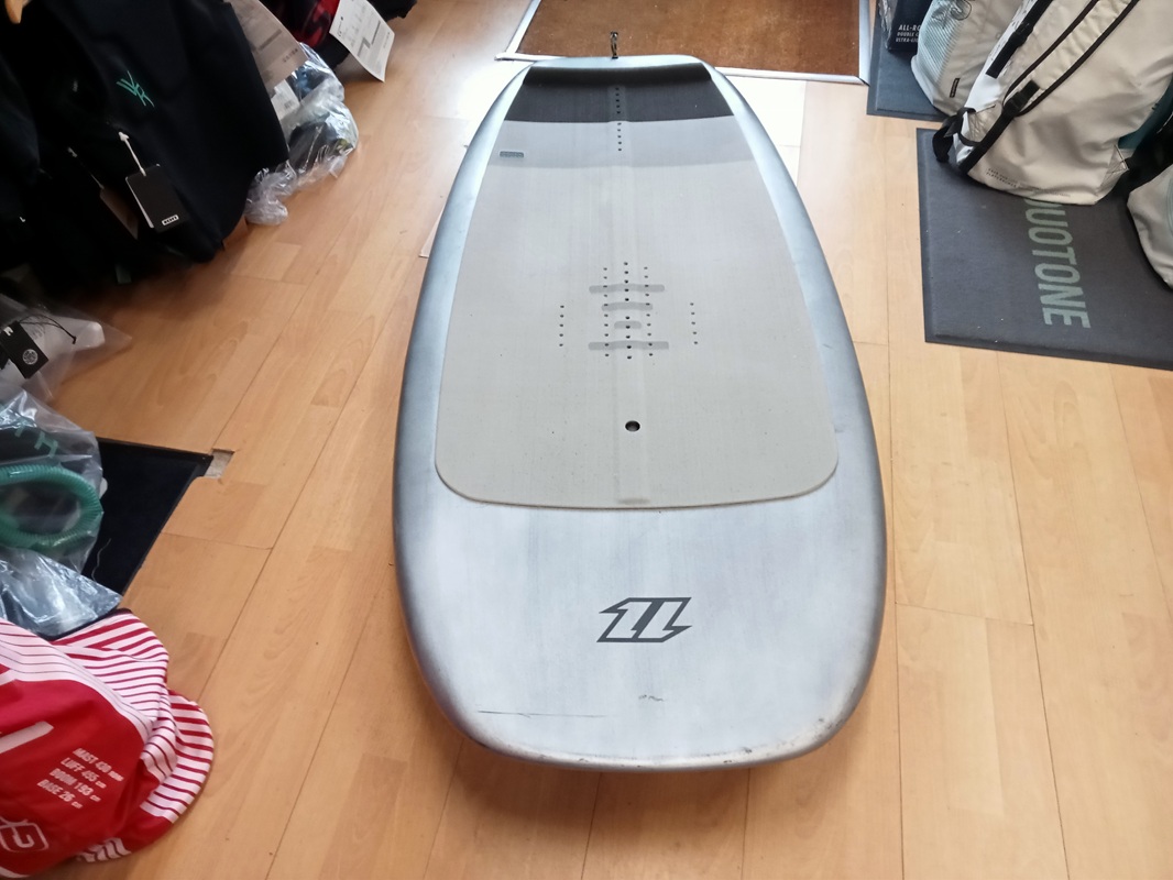 North Seek 5'11" 138L - Image 3