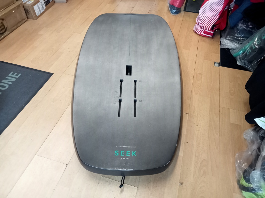 North Seek 5'11" 138L - Image 5